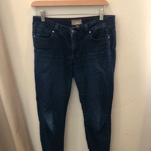 Paige jeans size 29